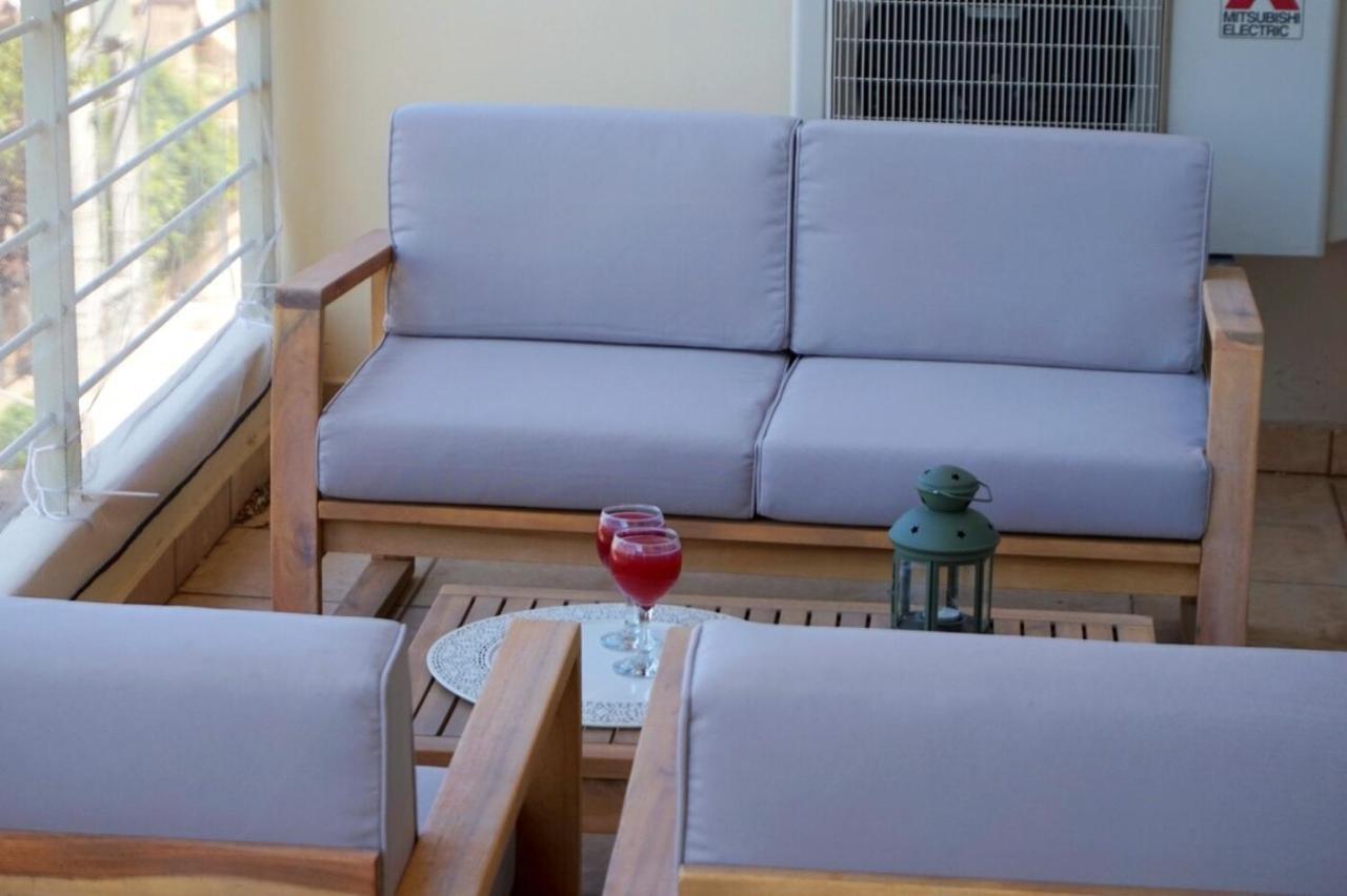 Piraeus Bright Apt エクステリア 写真